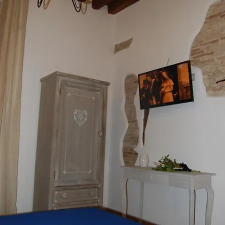 Arche Bed & Breakfast 3*